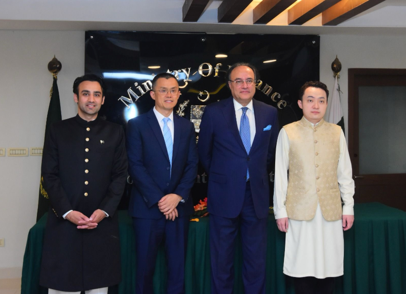 PVARA chairman Bilal bin Saqib, Binance co-founder Changpeng Zhao, Finance Minister Muhammad Aurangzeb and HTX adviser Justin Sun (from left to right). Source: PVARA
